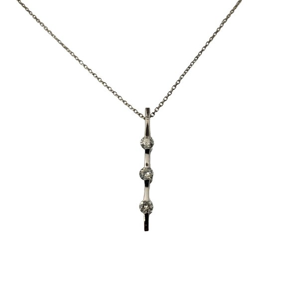 Vintage 14 Karat White Gold and Diamond Pendant Necklace #12687